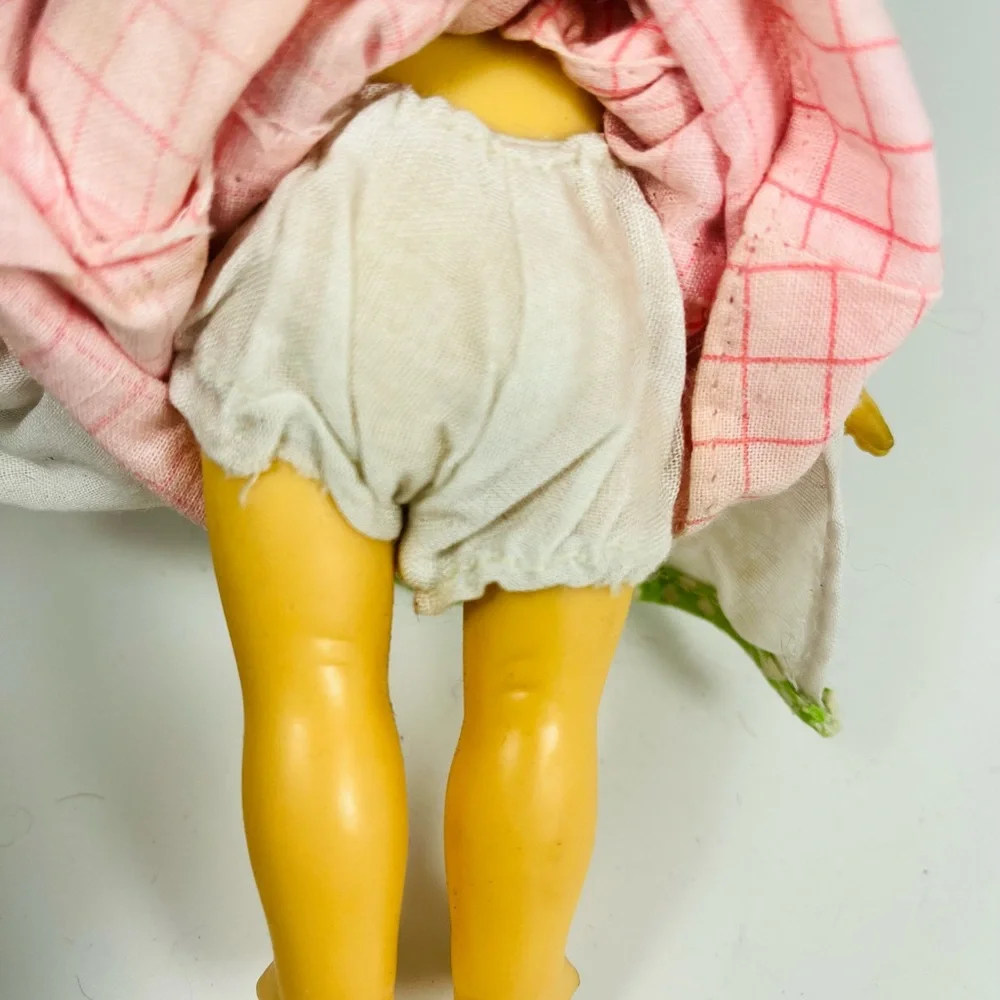 Vintage 1975 Knickerbocker Sunbonnet Babies 7” Mandy Doll
